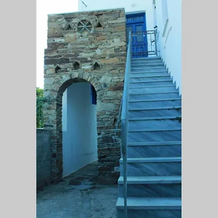 Apartment Traditional House Inside The Village